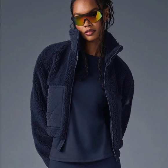 ALO Yoga Women's Dark Navy Teddy Jacket - Picture 2 of 6